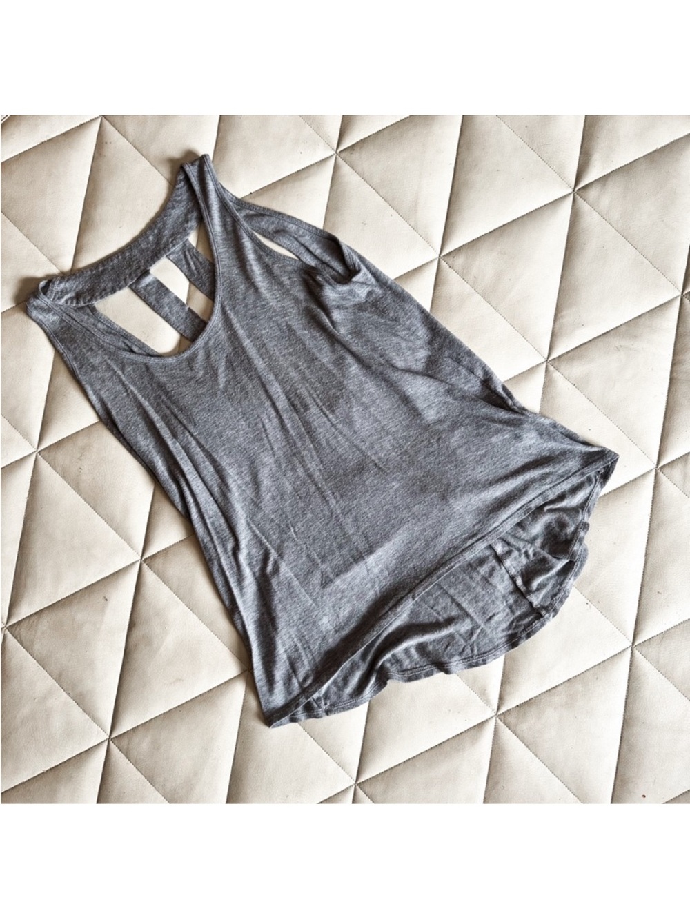 Forever 21 • Cutout Back Tank Top